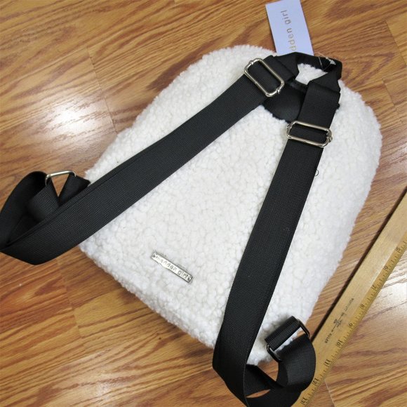 Madden Girl White Sherpa Backpack Midsize NWOT Sale - Picture 6 of 8